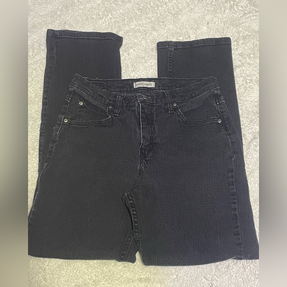 Woman’s Lee Riders - Picture 3 of 5